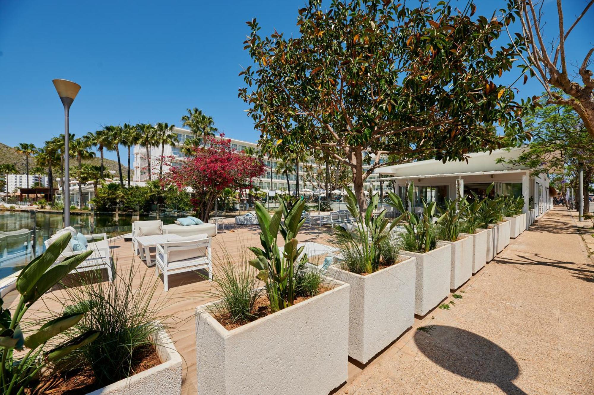 Hotel Alua Boccaccio à Port d'Alcúdia Extérieur photo